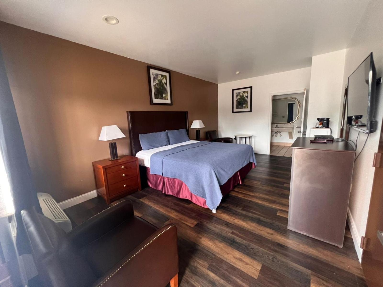 Budget Inn By Oyo San Augustine Ngoại thất bức ảnh