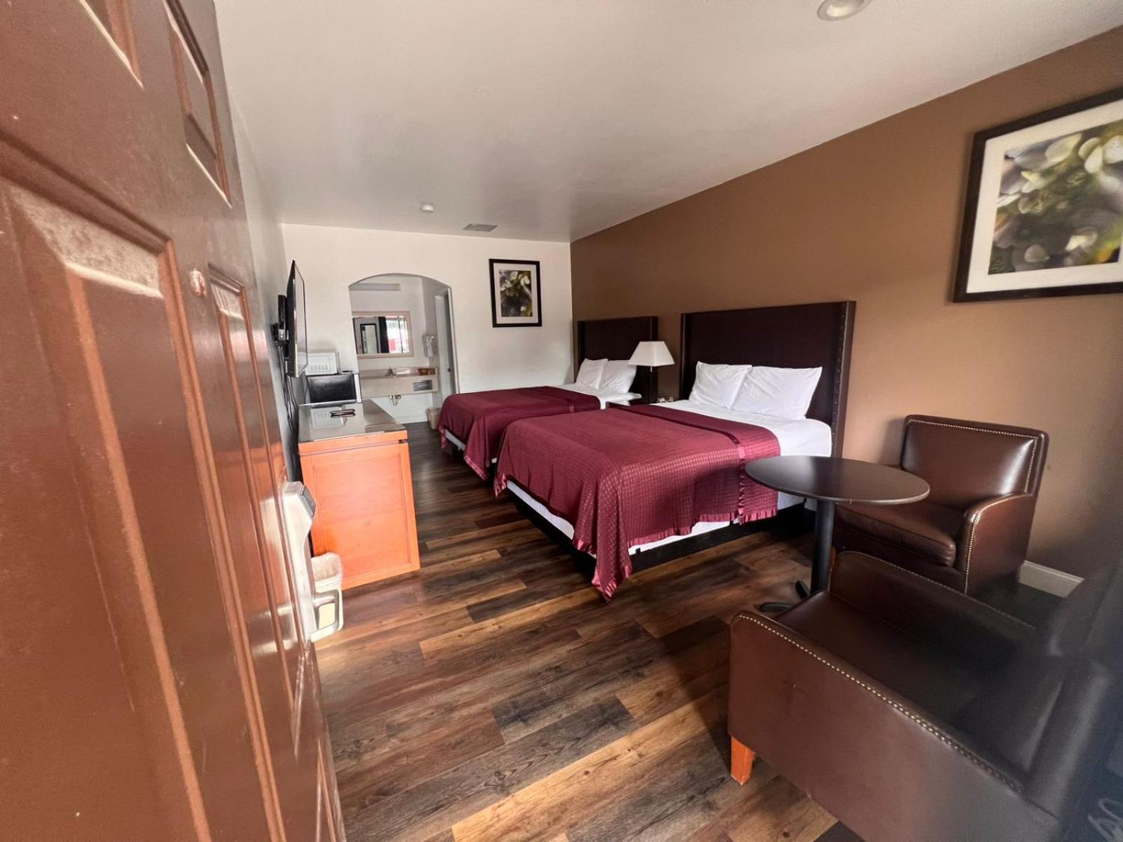 Budget Inn By Oyo San Augustine Ngoại thất bức ảnh
